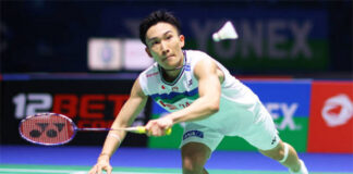 Kento Momota eyes gold at the Tokyo Olympics. (photo: Shi Tang/Getty Images)