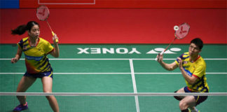 Goh Soon Huat/Shevon Jemie Lai cruise into the Singapore Open quarter-finals. (photo: AFP)