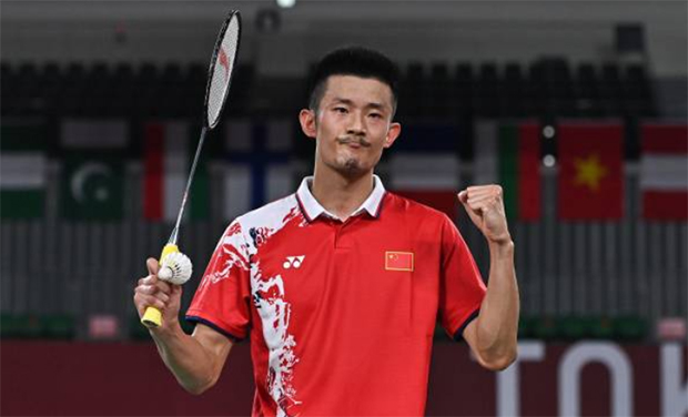 Congratulations to Chen Long on his wonderful badminton career and his retirement. (photo: AFP)