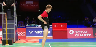 Anders Antonsen pulls up his shorts as soon as winning the 2020 Denmark Open title.