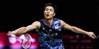 Chou Tien Chen faces Anthony Sinisuka Ginting in Hylo Open final. (photo: Shi Tang/Getty Images)